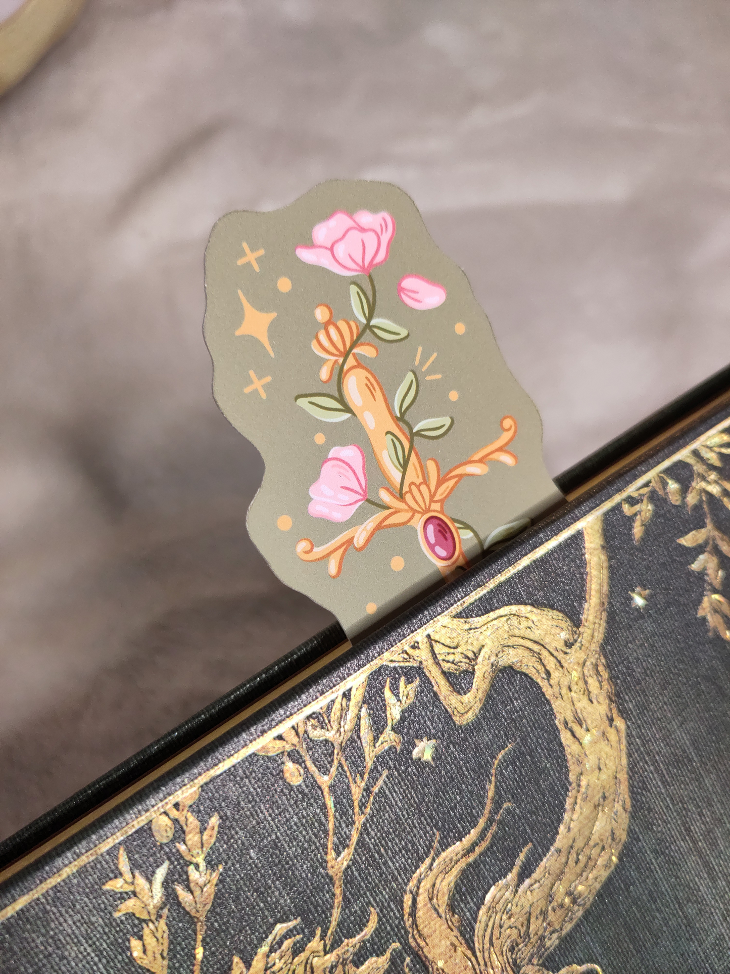 Bookmark - Sword